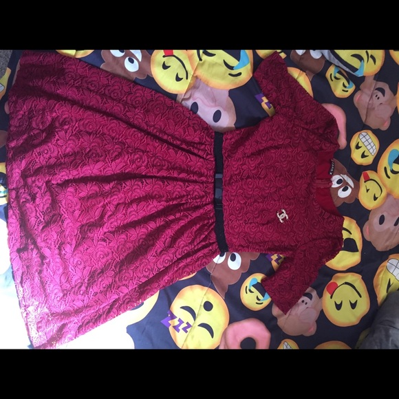 Dress - Picture 5 of 5